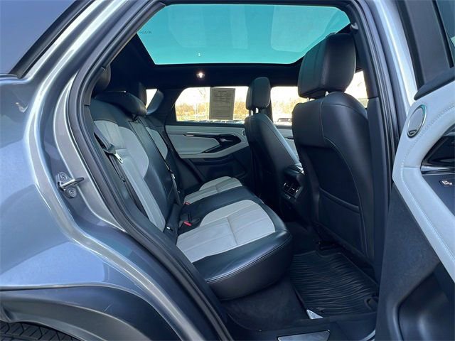 Used 2020 Land Rover Range Rover Evoque R-Dynamic SE image 28