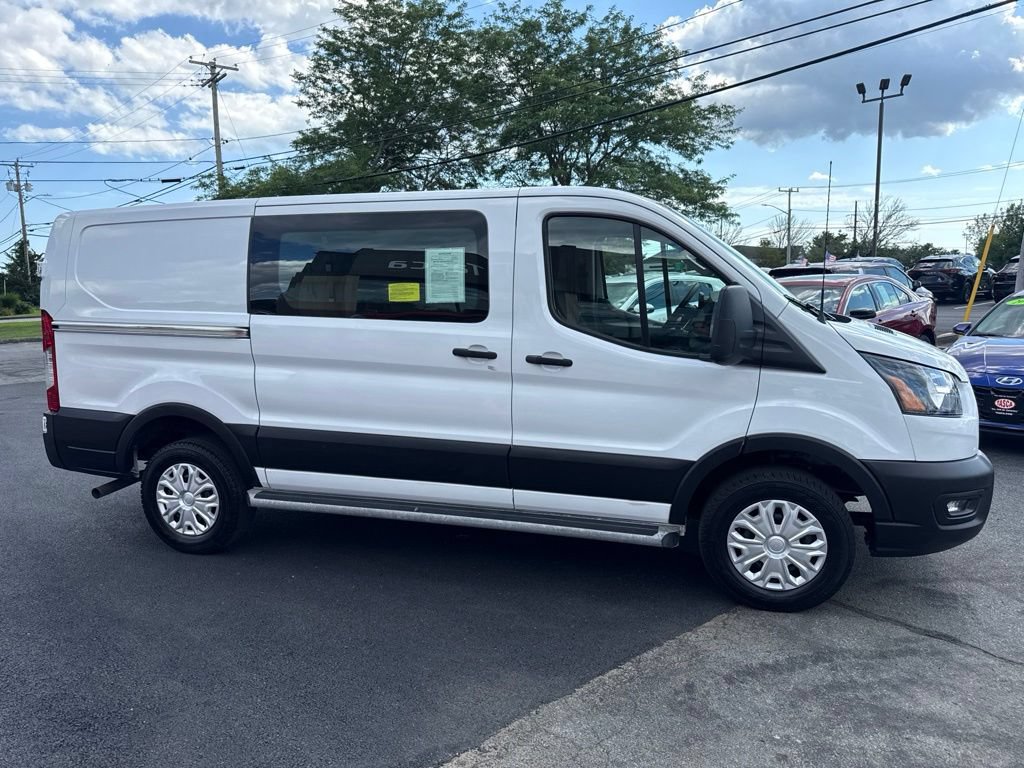 Used 2025 Ford Transit 250 Low Roof w/ Exterior Upgrade Package RWD image 4