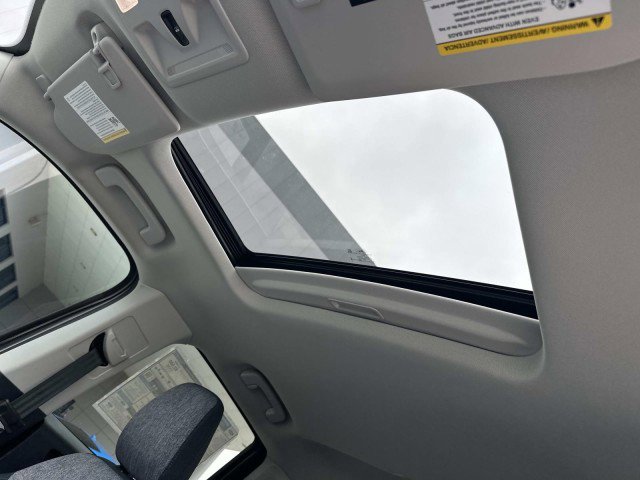 New 2025 Ford Maverick XLT w/ XLT Luxury Package image 30