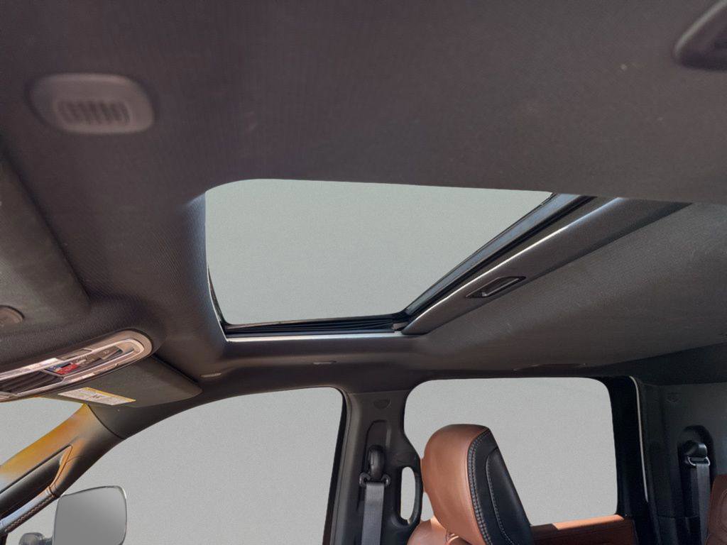 Used 2022 RAM 3500 Limited AWD/4WD image 23