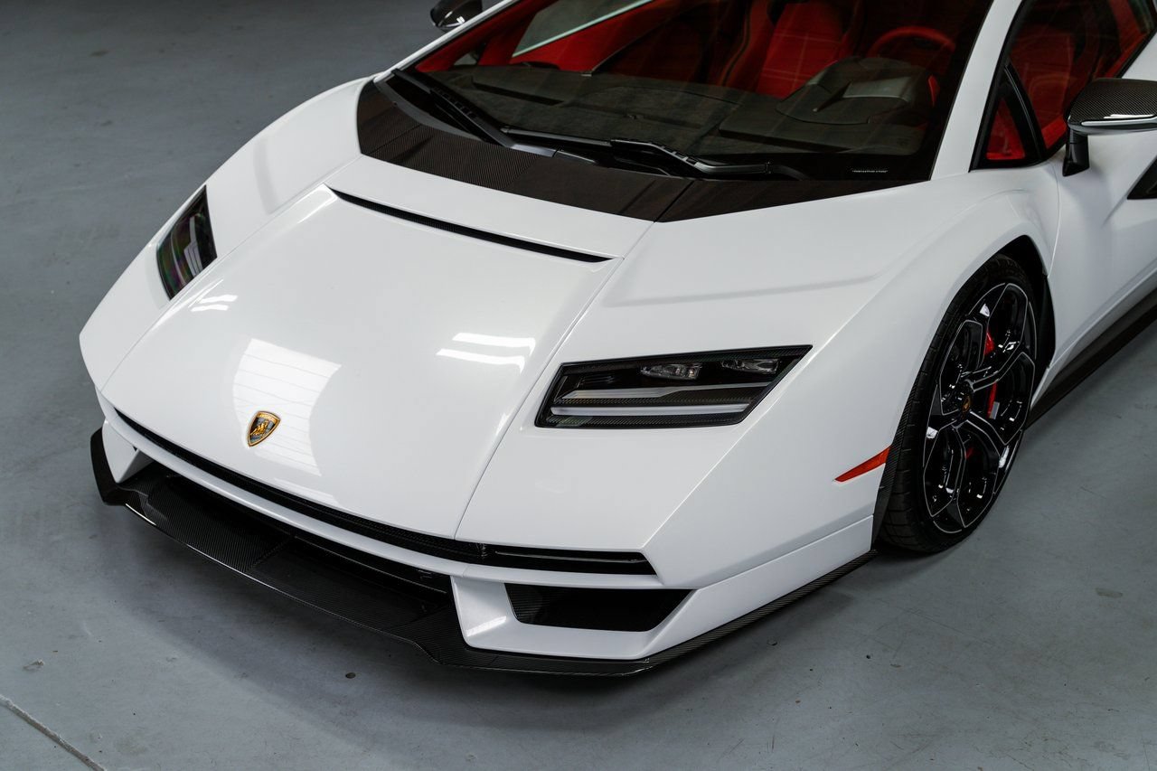 Used 2022 Lamborghini Aventador Countach AWD/4WD image 10