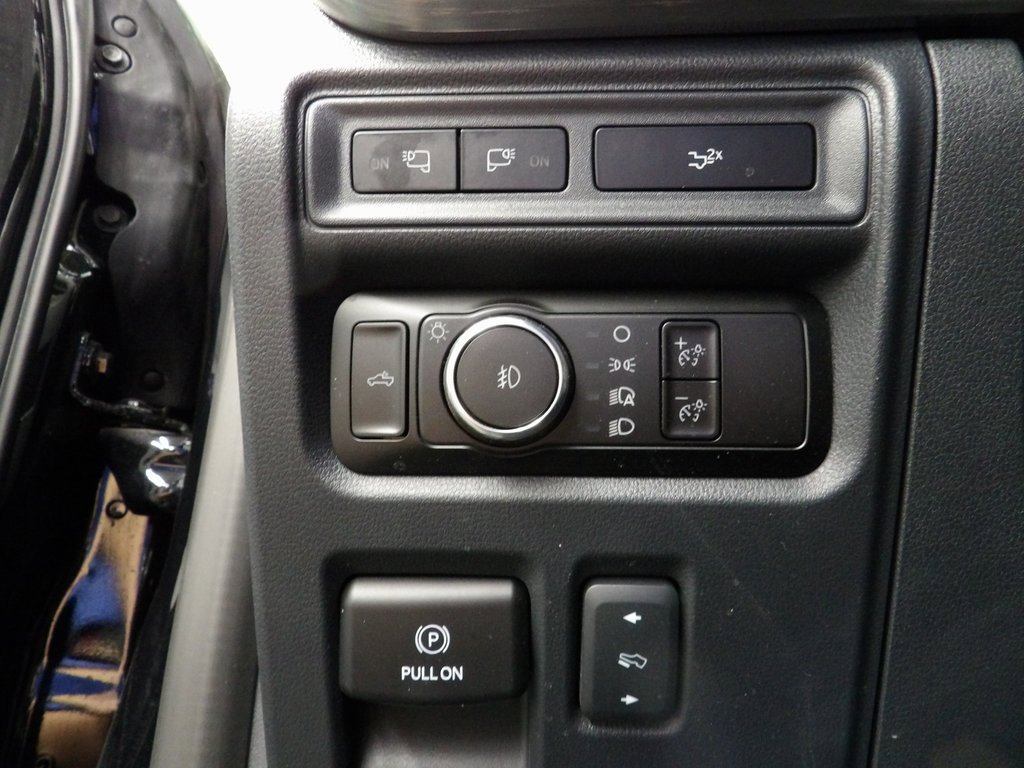 Used 2023 Ford F150 Lariat w/ Equipment Group 502A High image 48