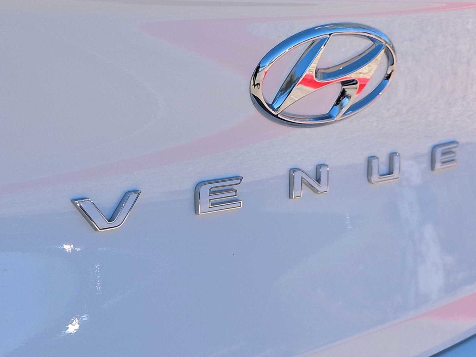 Certified 2026 Hyundai Venue SEL image 13