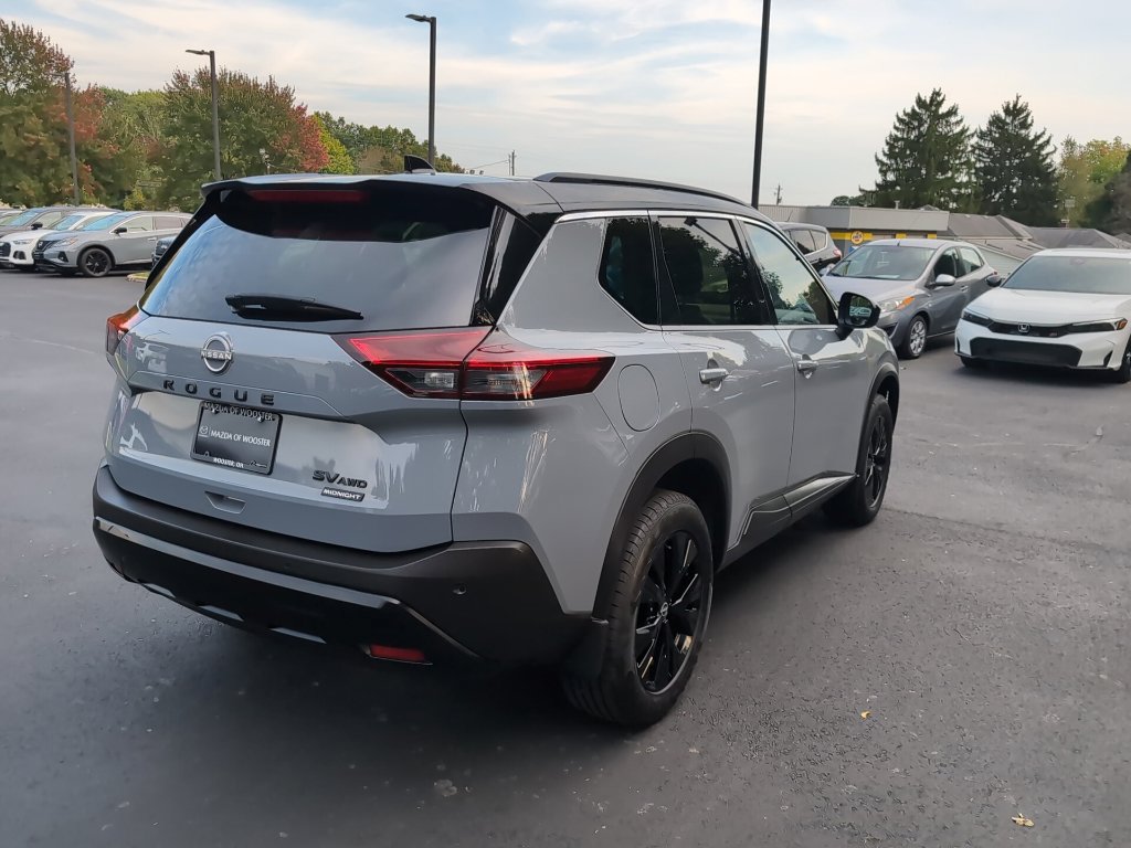 Used 2023 Nissan Rogue SV w/ SV Premium B Package AWD/4WD image 5