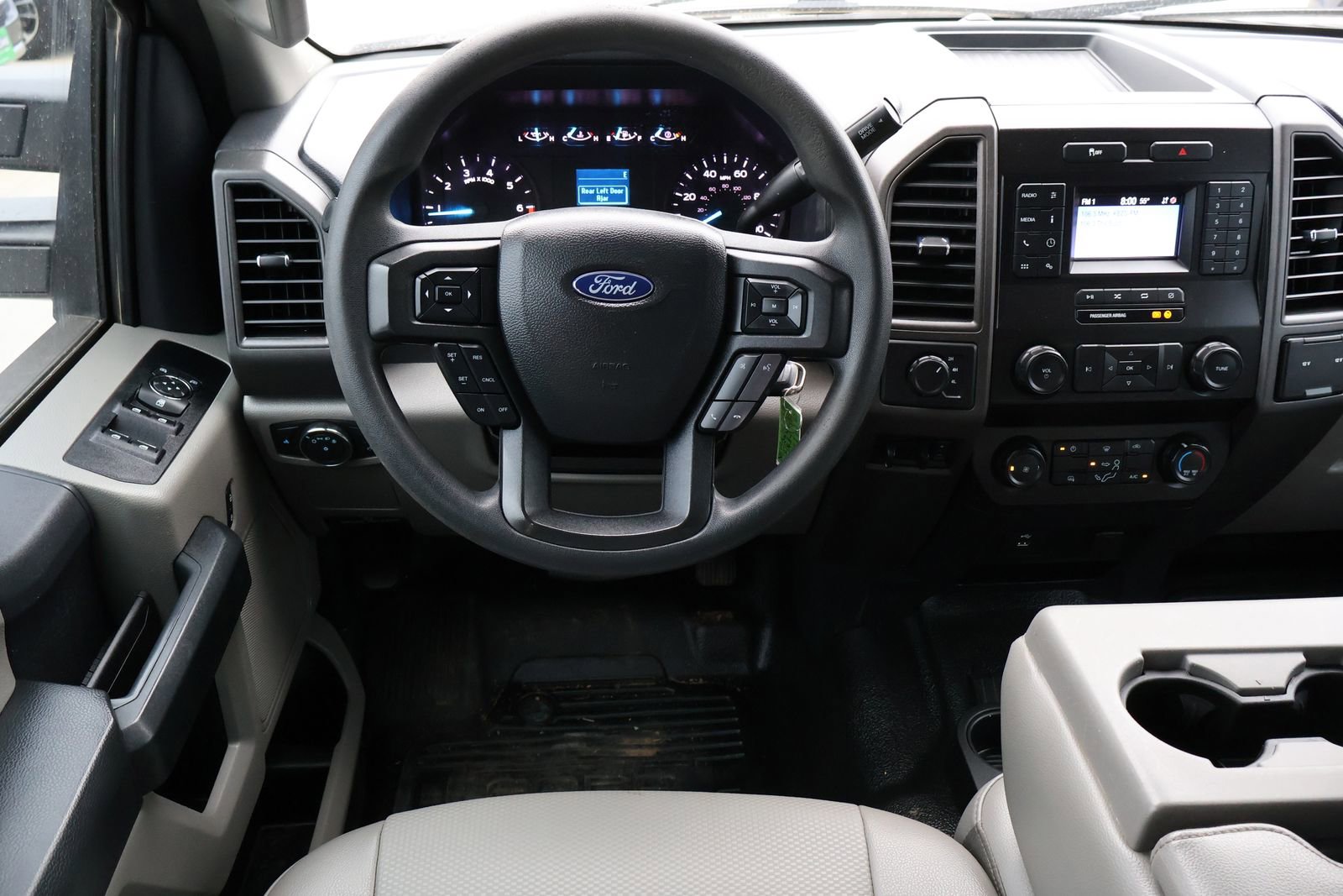 Used 2022 Ford F250 XL w/ Power Equipment Group AWD/4WD image 16