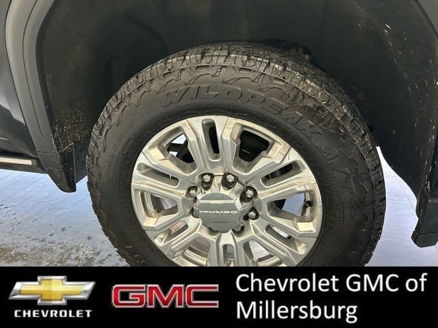 Used 2022 GMC Sierra 3500 Denali image 11