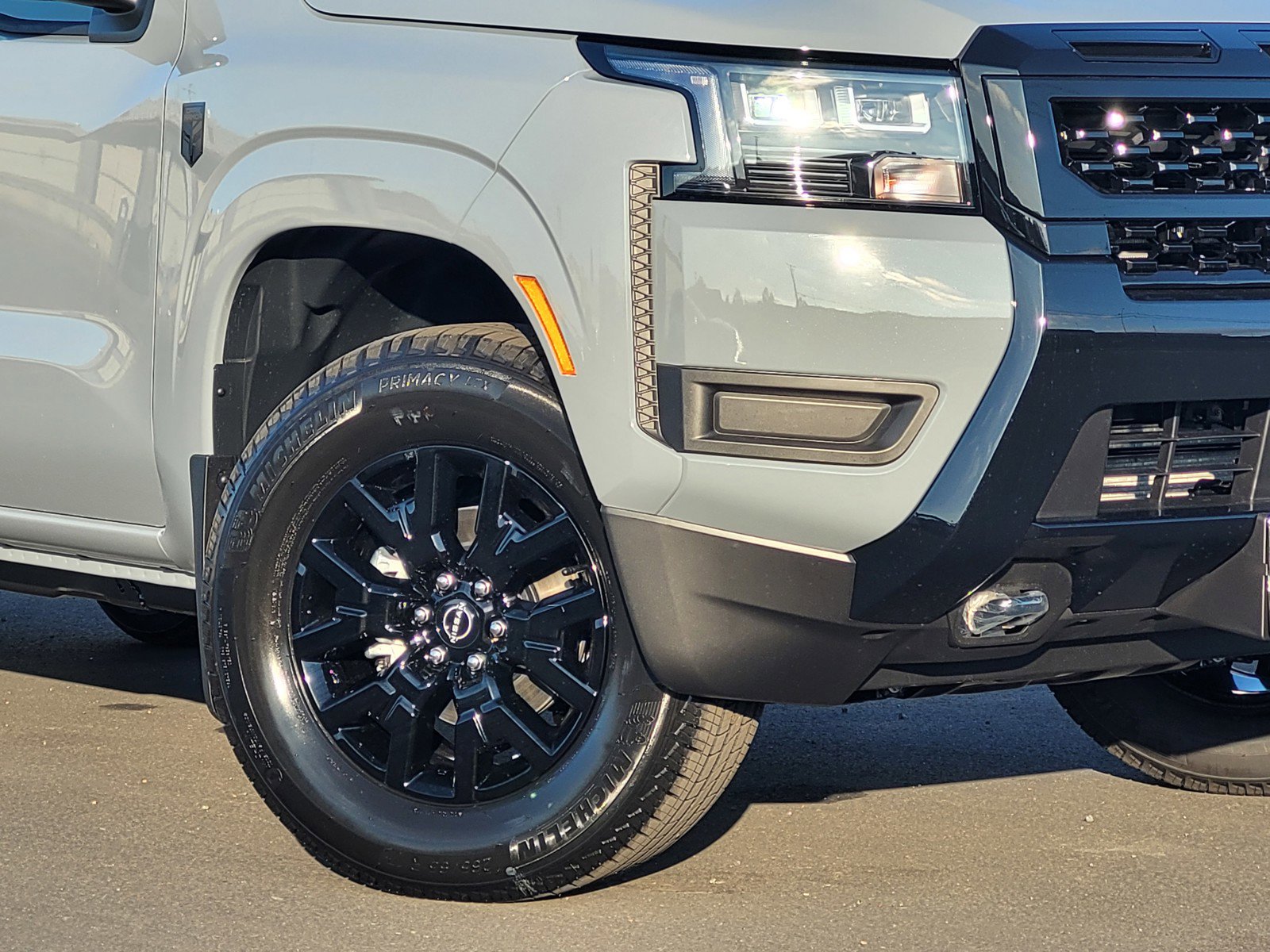 New 2026 Nissan Frontier SV w/ SV Convenience Package image 3