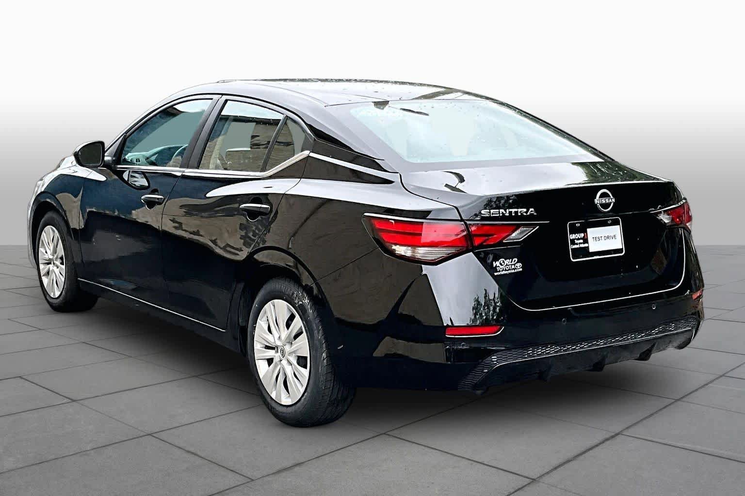 Used 2024 Nissan Sentra S FWD image 11