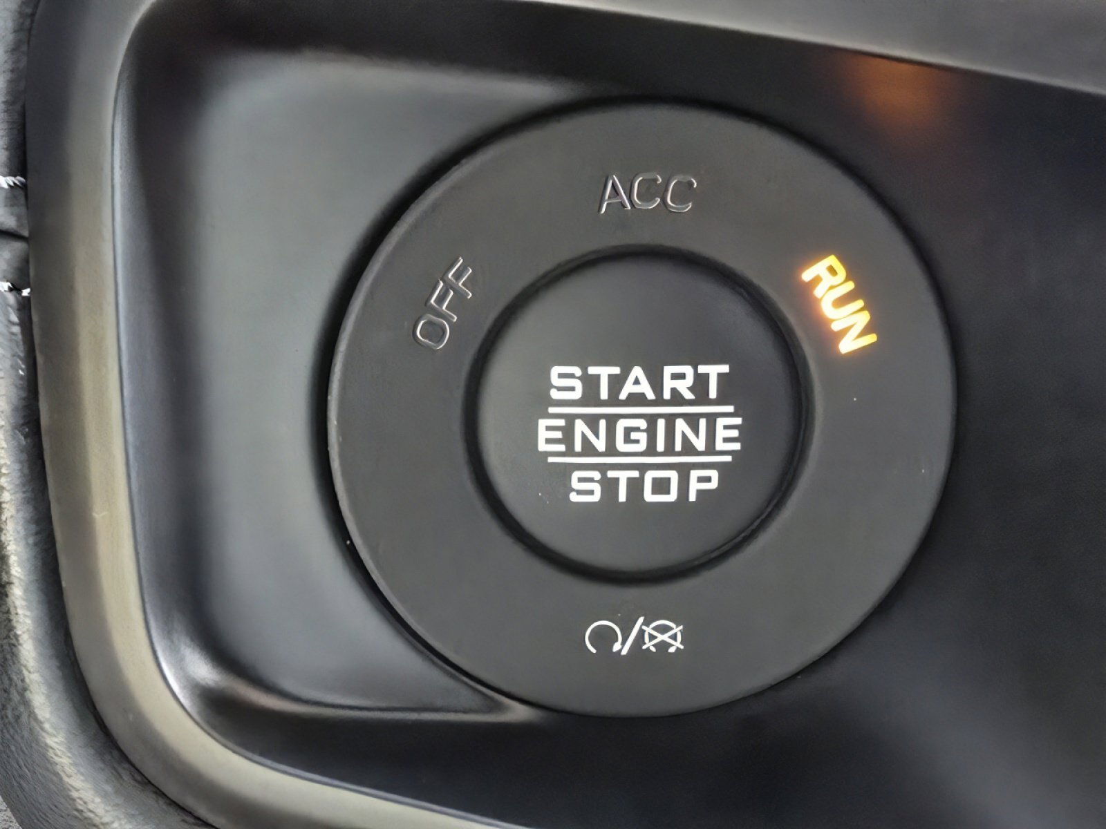 Used 2024 Jeep Wrangler Unlimited Rubicon 392 image 32