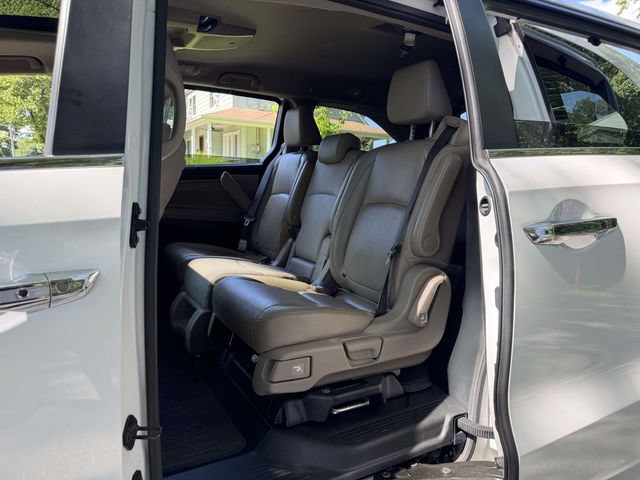 Used 2023 Honda Odyssey Touring image 18