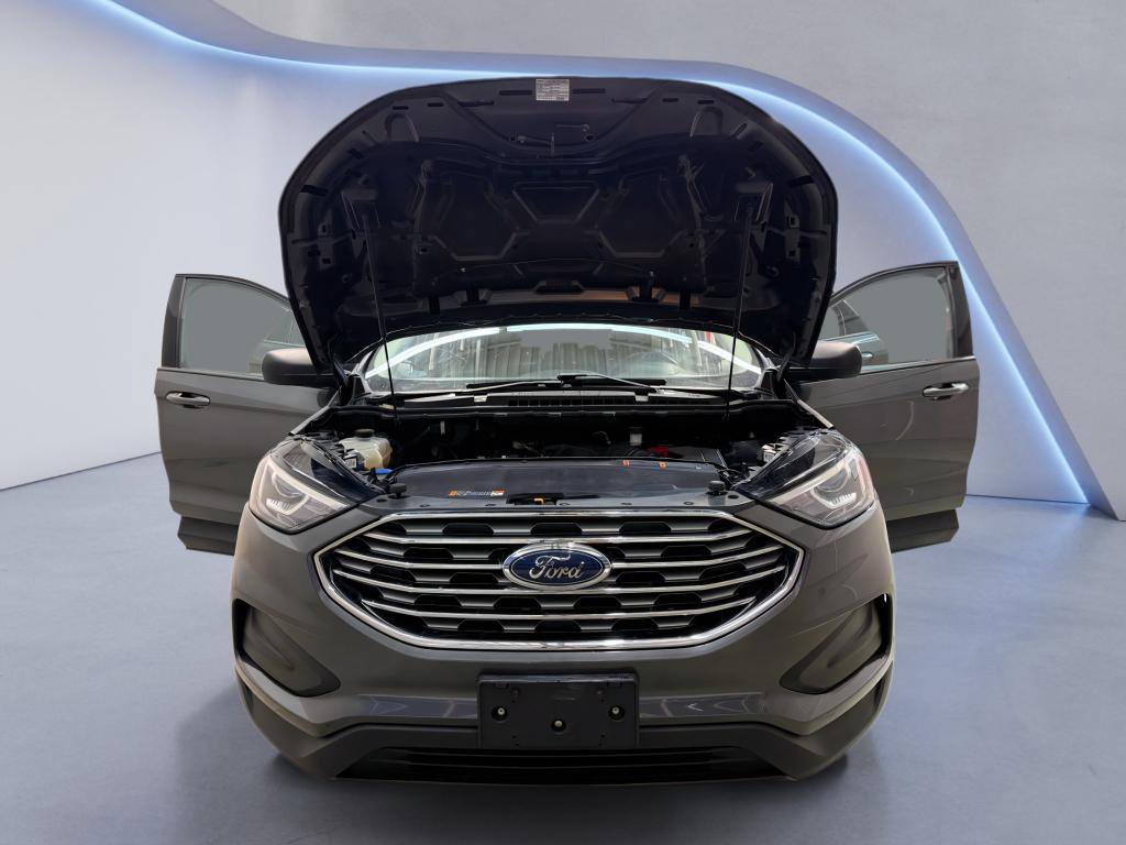 Used 2019 Ford Edge SE image 8