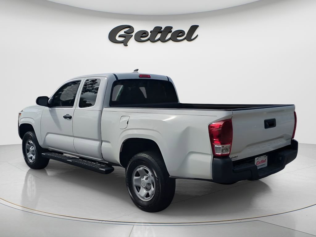 Certified 2023 Toyota Tacoma SR RWD image 5