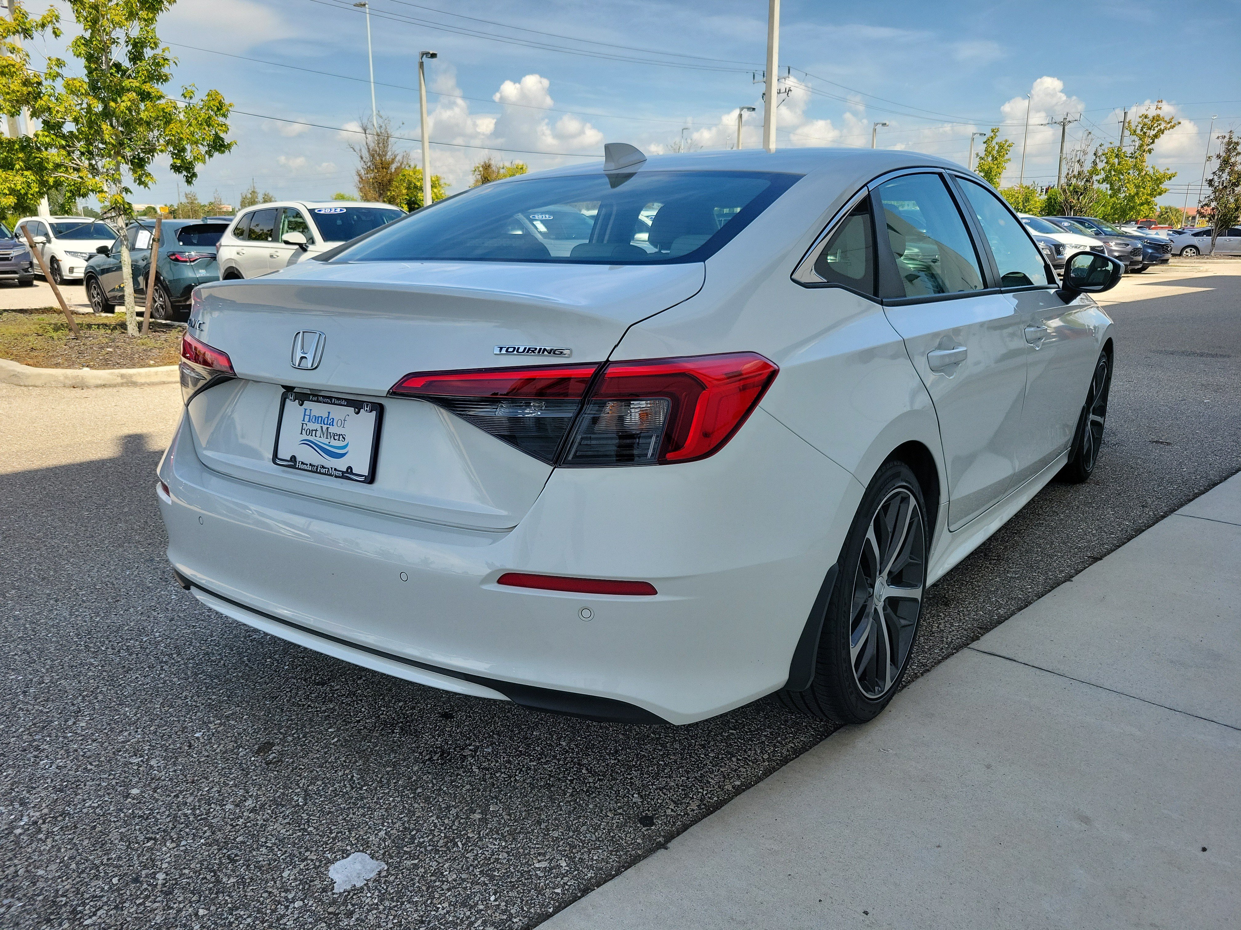 Certified 2024 Honda Civic Touring image 6