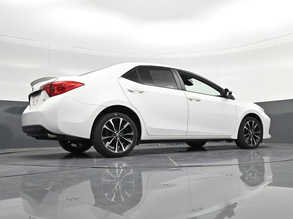 Used 2019 Toyota Corolla SE FWD image 28
