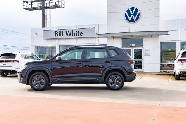 New 2026 Volkswagen Taos S image 3