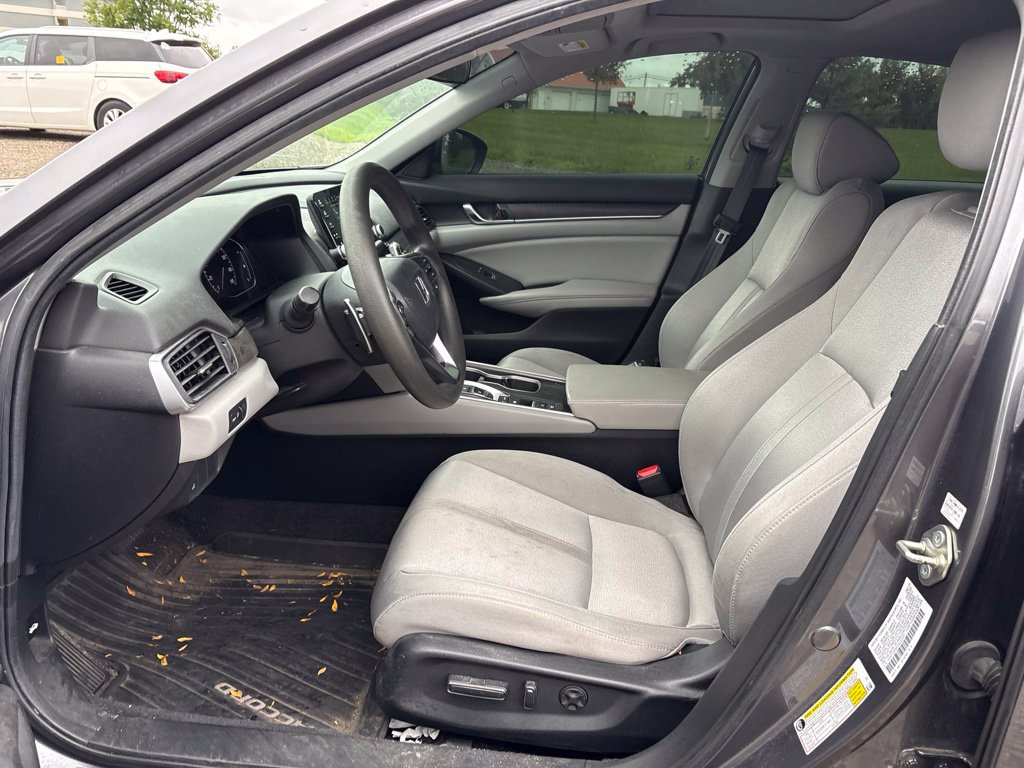 Used 2019 Honda Accord EX image 15