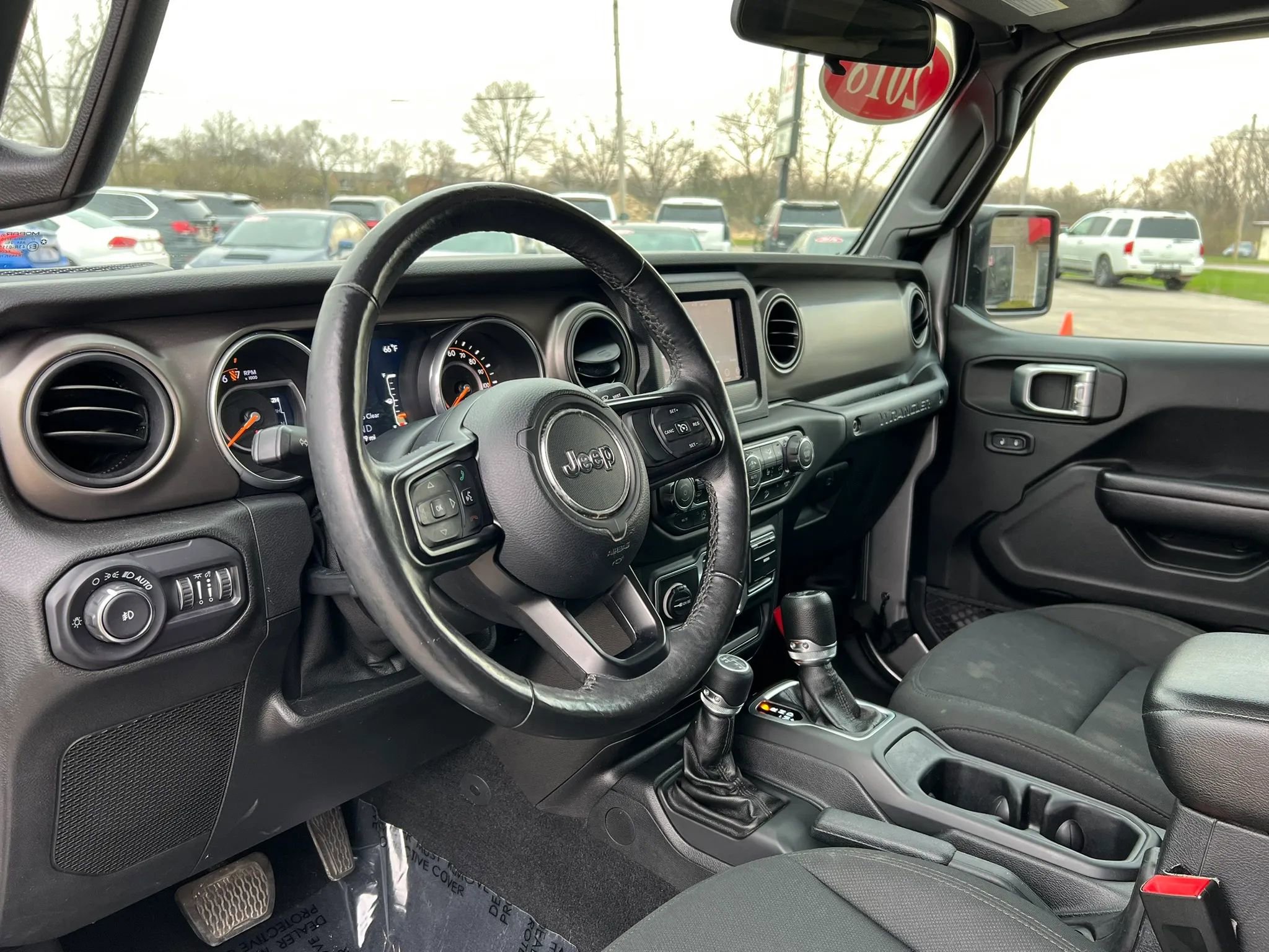 Used 2018 Jeep Wrangler Unlimited Sport S image 14
