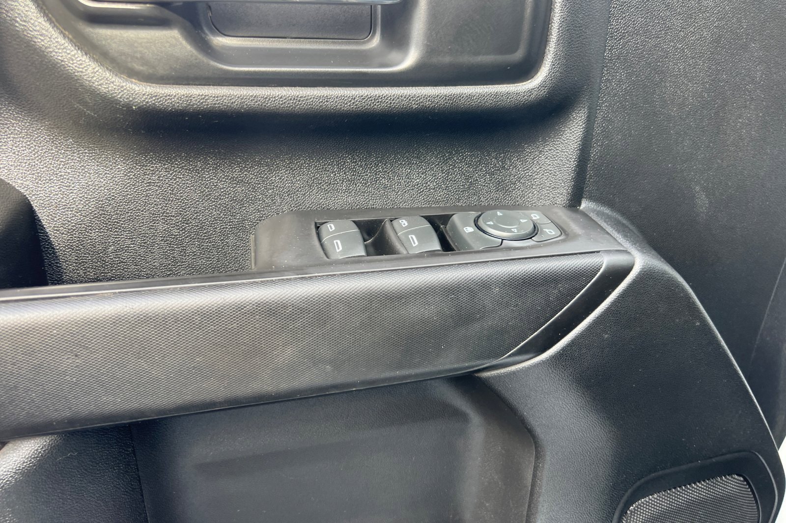 Used 2021 GMC Sierra 3500 4x4 Crew Cab w/ Gooseneck/5TH Wheel Package image 8