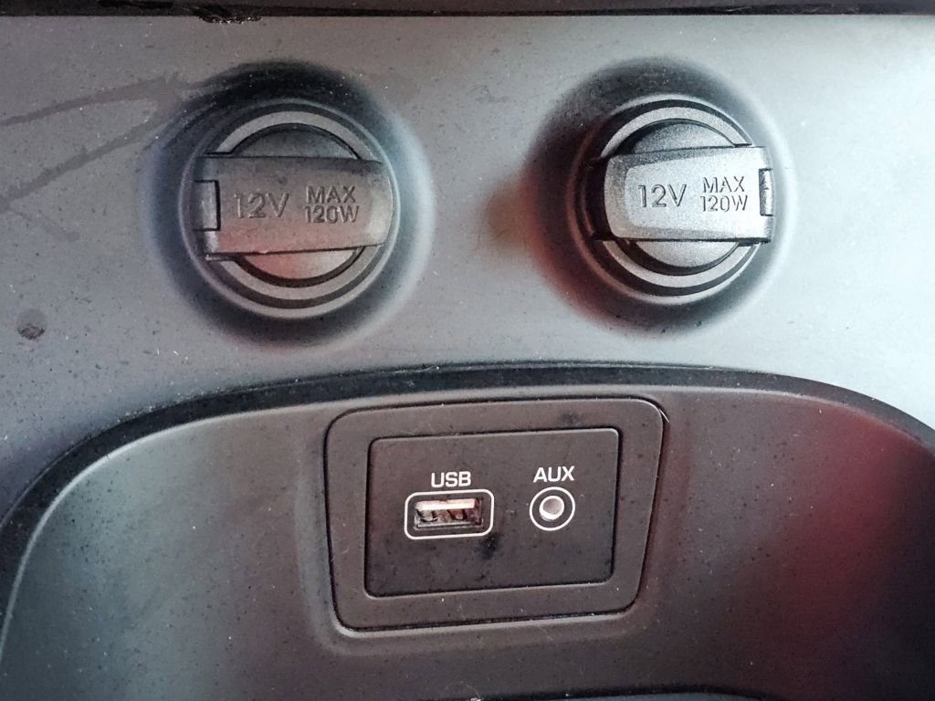 Used 2017 Hyundai Santa Fe Sport w/ 2.4L Value Package 06 image 15