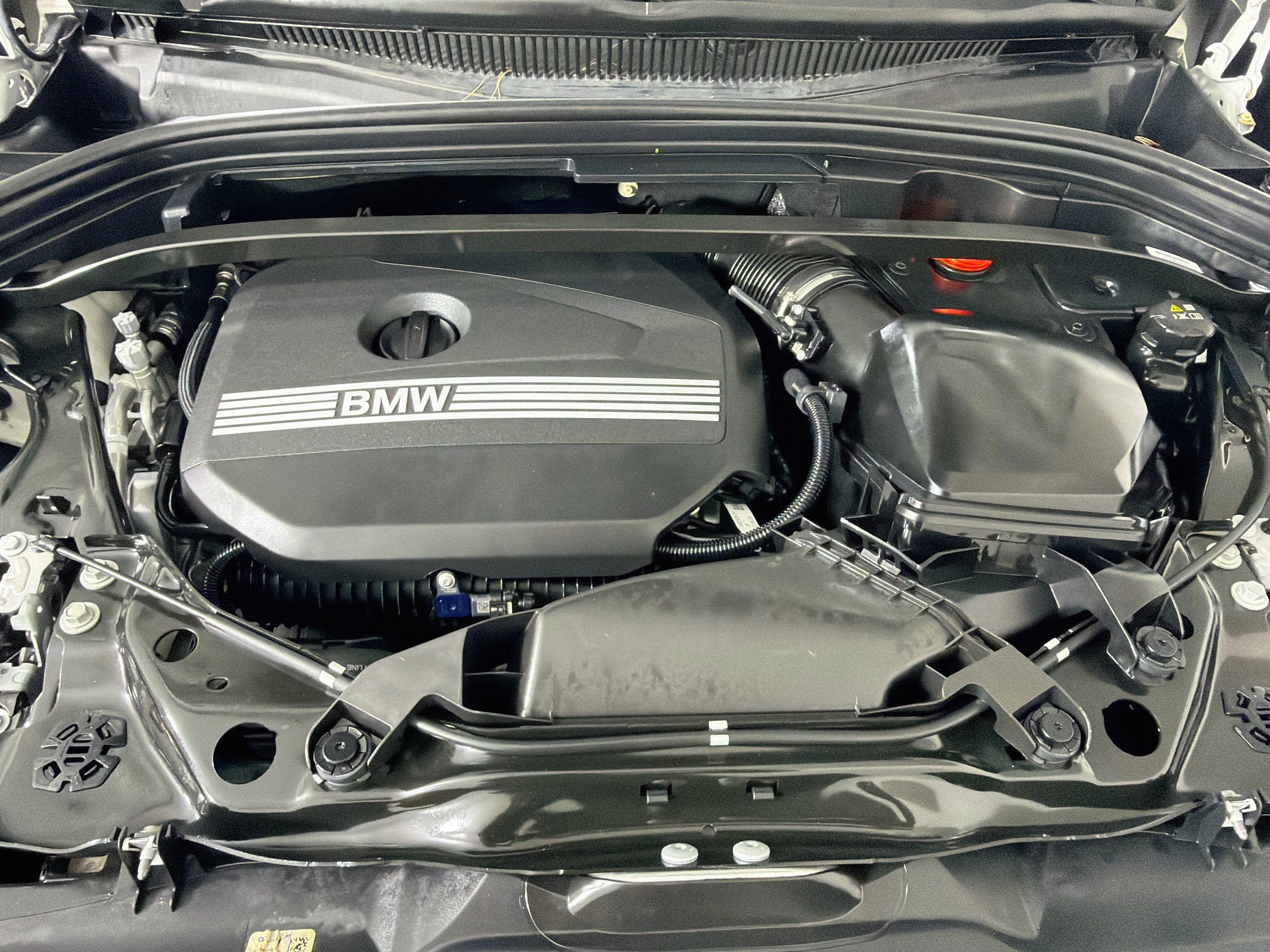 Used 2026 BMW X2 xDrive28i AWD/4WD image 34