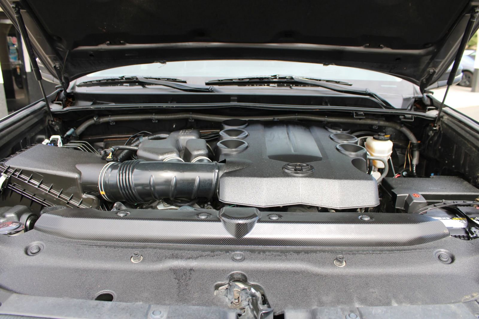 Used 2016 Toyota 4Runner Limited image 32