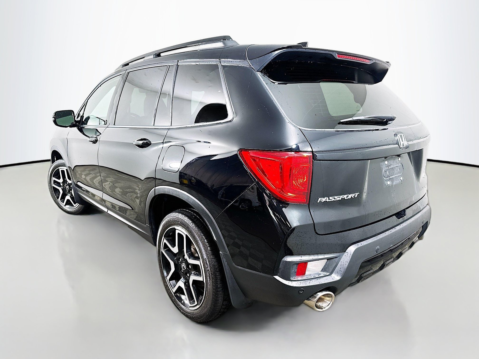 Used 2023 Honda Passport Elite image 5