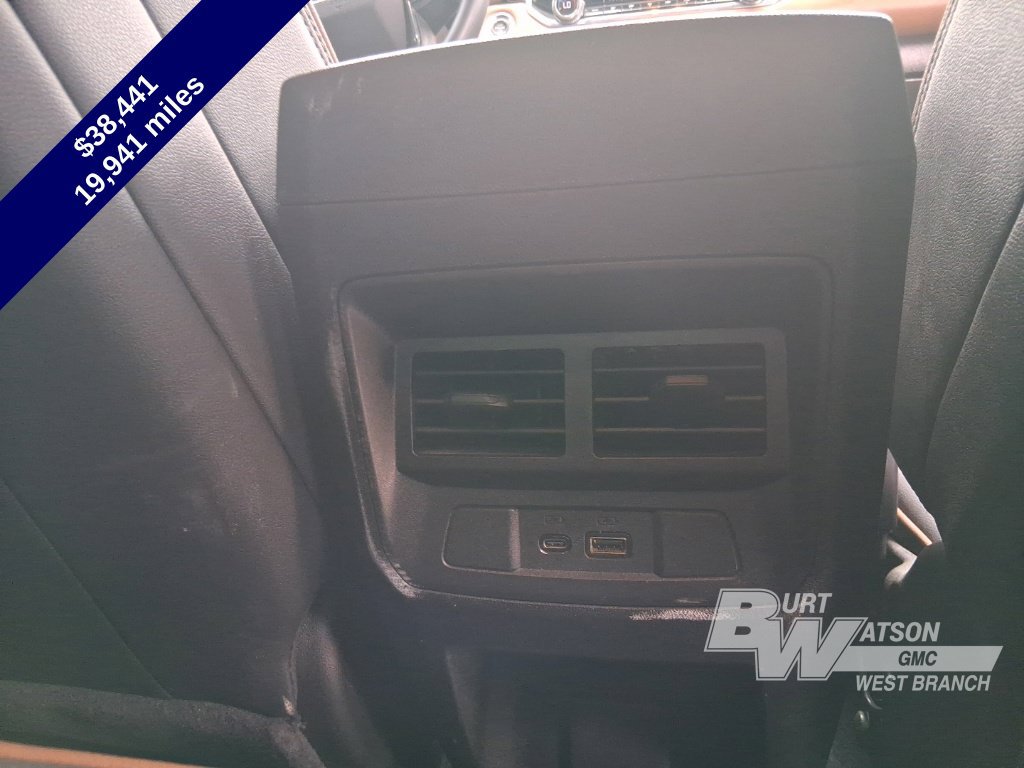 Used 2024 GMC Canyon AT4 w/ Canyon Safety Plus Package AWD/4WD image 16