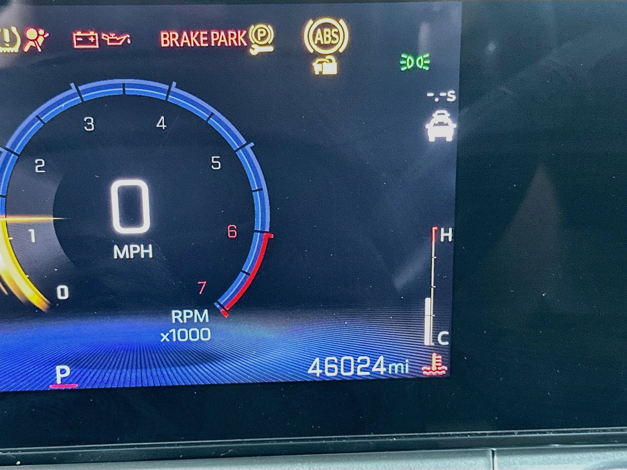 Used 2025 Chevrolet Trax LT FWD image 18