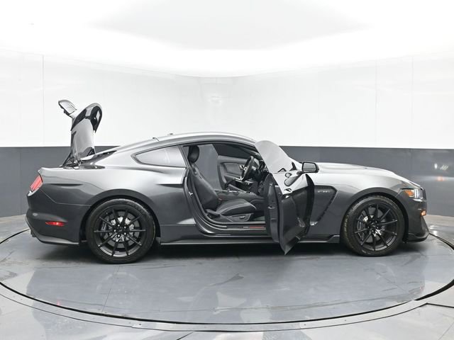 Used 2019 Ford Mustang Shelby GT350 w/ Technology Package image 62