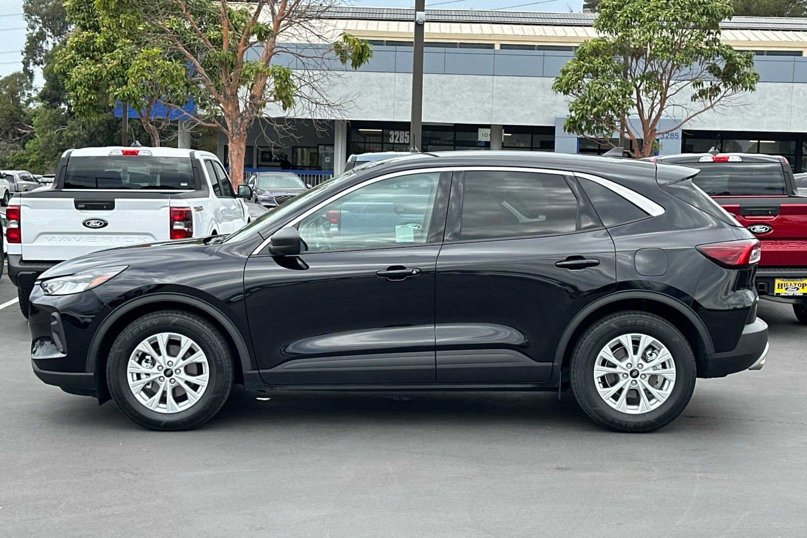 Used 2023 Ford Escape Active image 9