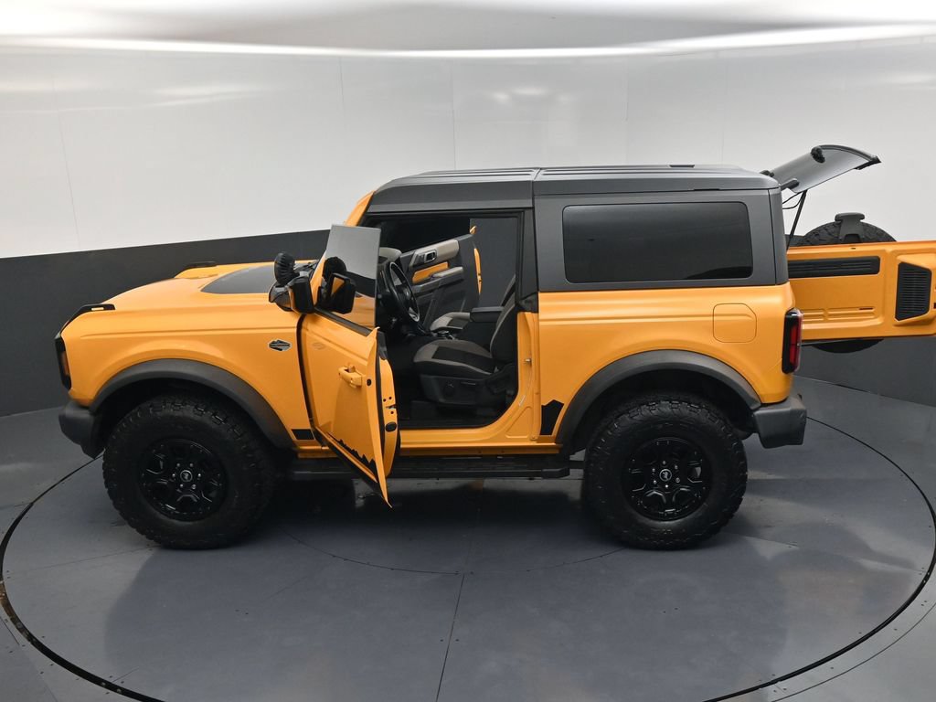 Used 2021 Ford Bronco Wildtrak AWD/4WD image 23