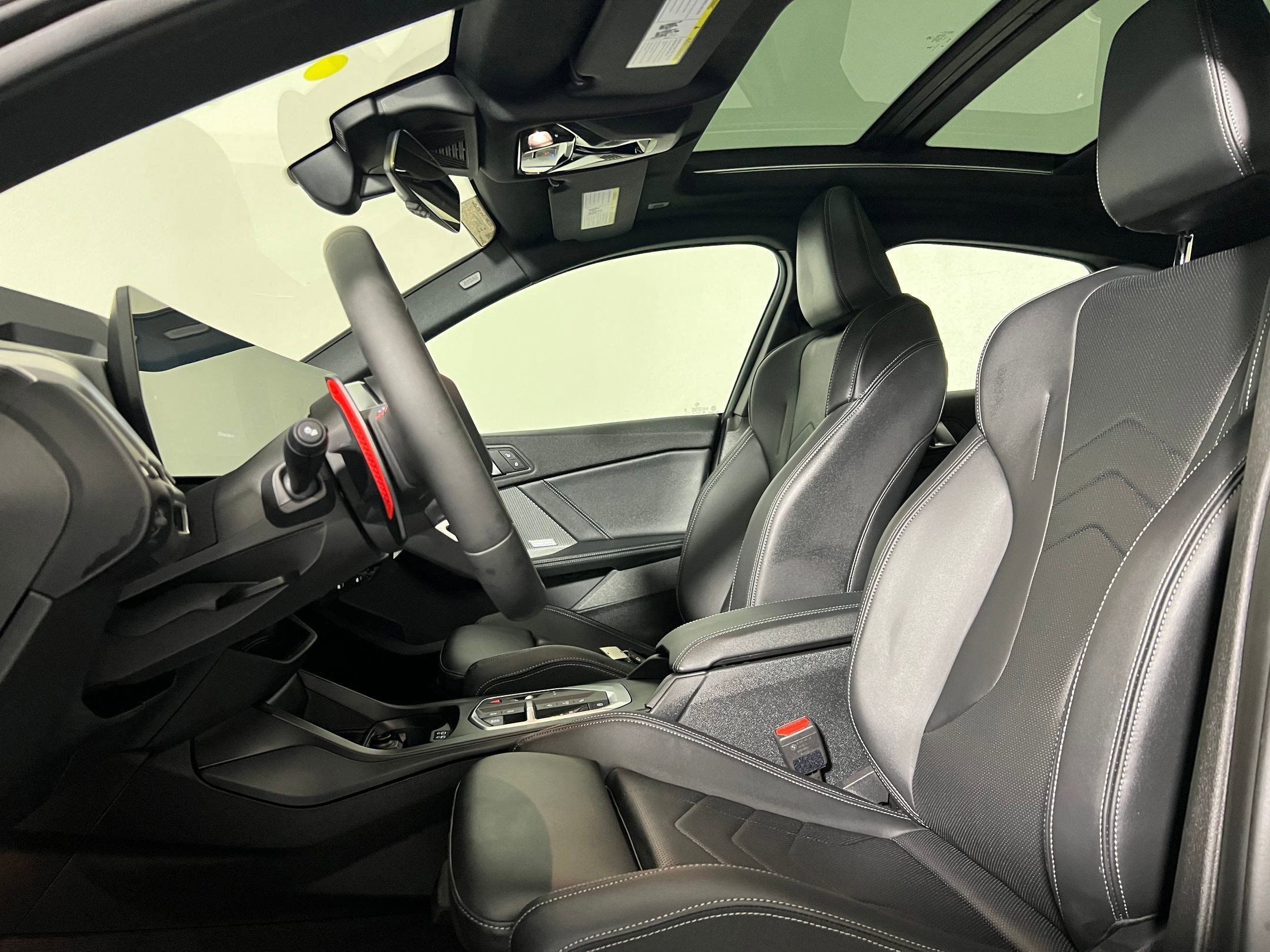 Used 2025 BMW M235i xDrive w/ Premium Package AWD/4WD image 5