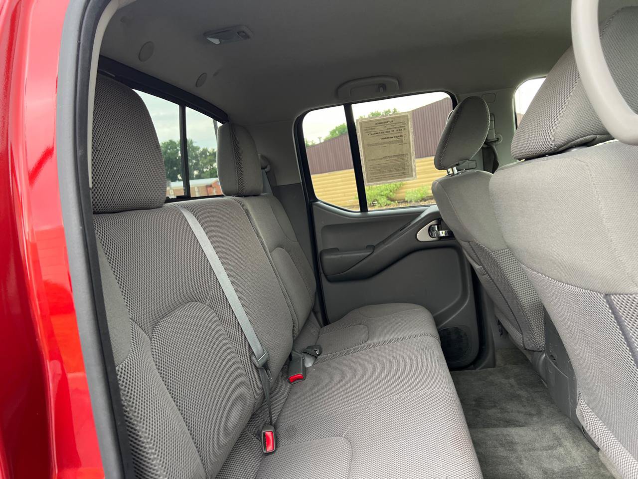 Used 2016 Nissan Frontier SV AWD/4WD image 35