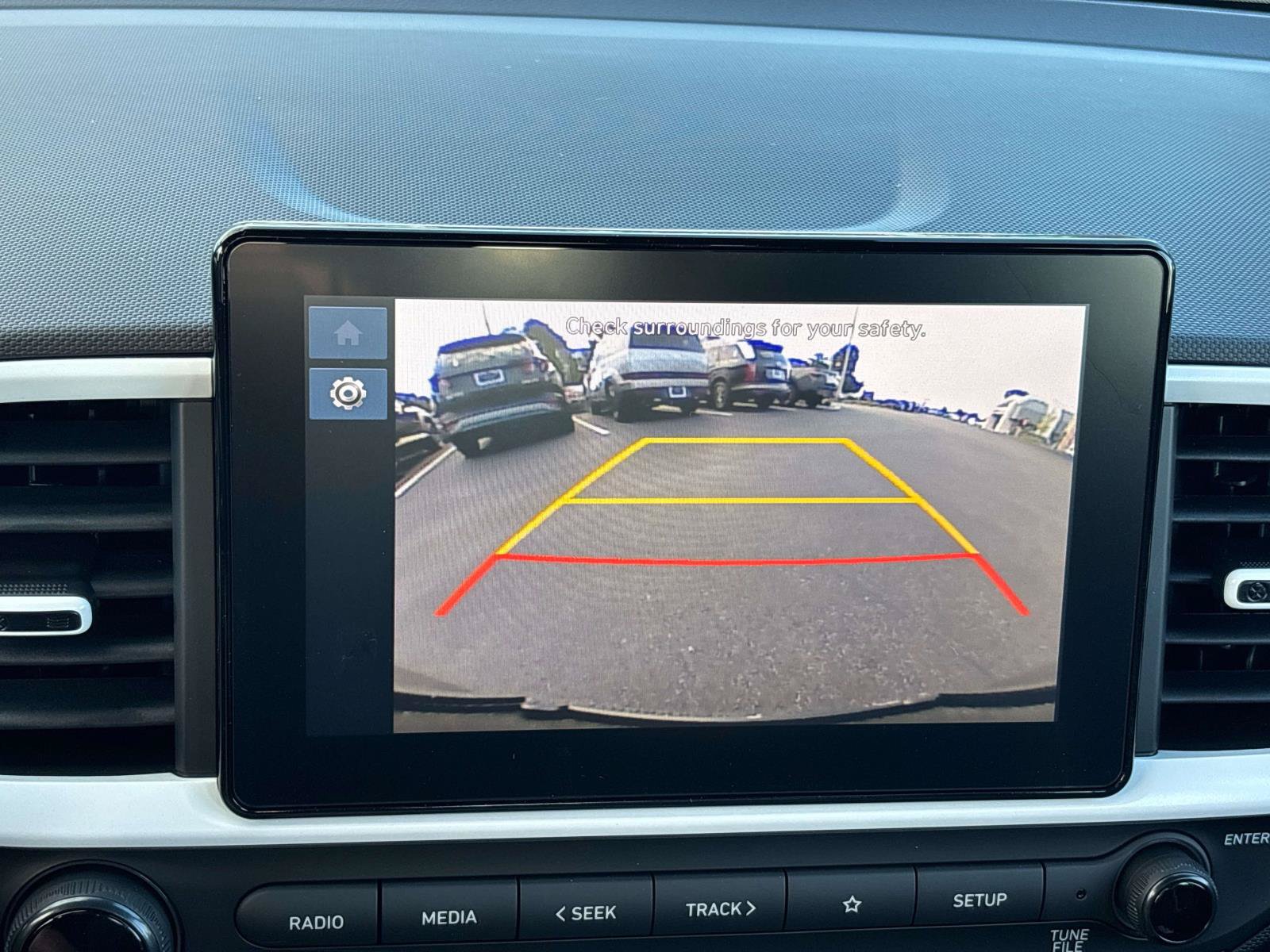New 2026 Hyundai Venue SEL FWD image 11