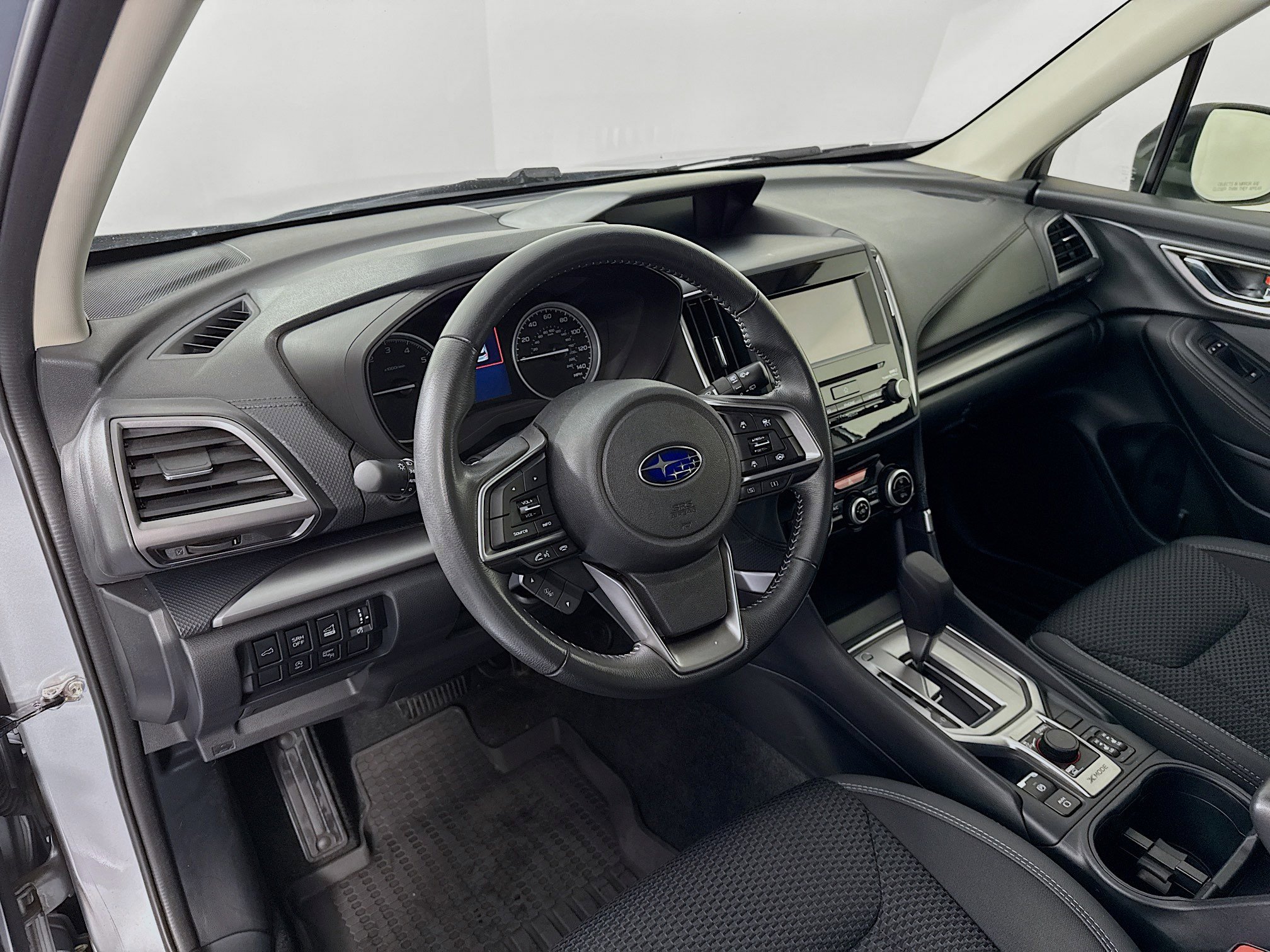 Used 2023 Subaru Forester Premium w/ Popular Package #1 image 9