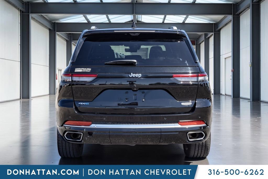 Used 2022 Jeep Grand Cherokee Summit AWD/4WD image 27