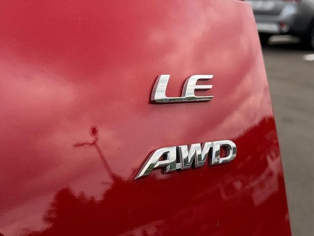 Used 2022 Toyota Corolla Cross LE w/ Moonroof Package AWD/4WD image 25