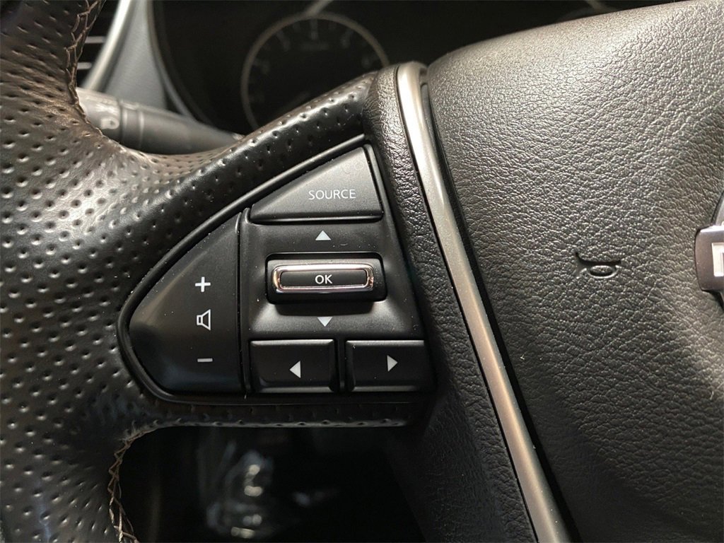 Used 2023 Nissan Maxima SL image 26