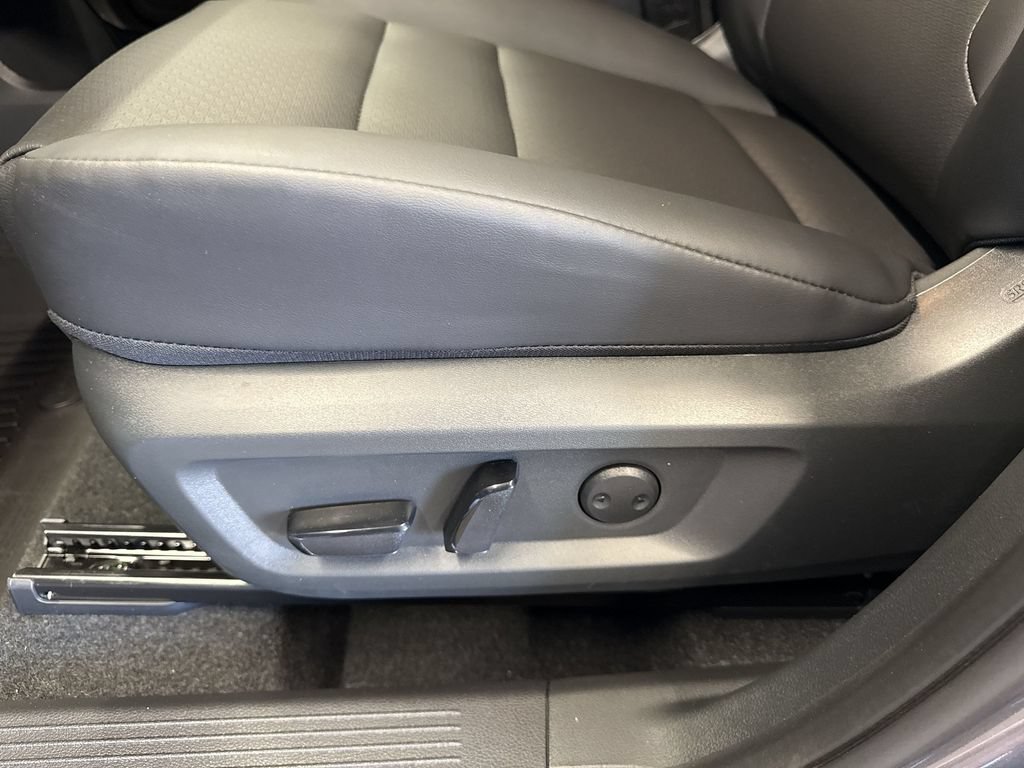 New 2026 Nissan Rogue Dark Armor AWD/4WD image 14