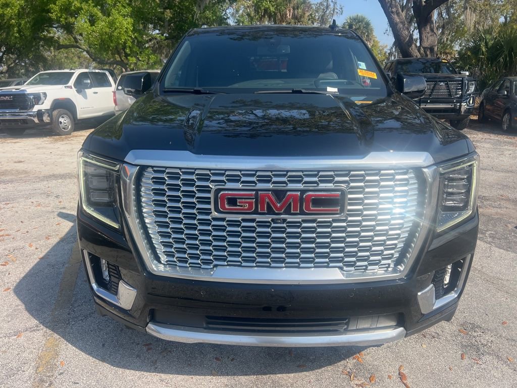 Used 2022 GMC Yukon Denali image 2