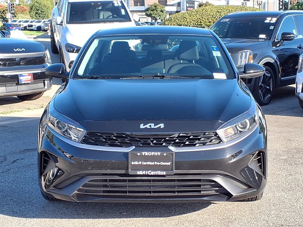 Certified 2023 Kia Forte LXS FWD image 2