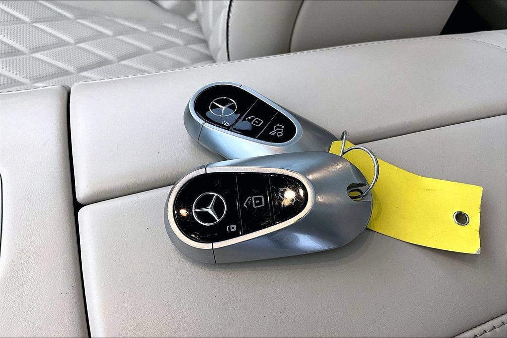 Used 2024 Mercedes-Benz S 580 4MATIC Sedan w/ Warmth & Comfort Package image 12