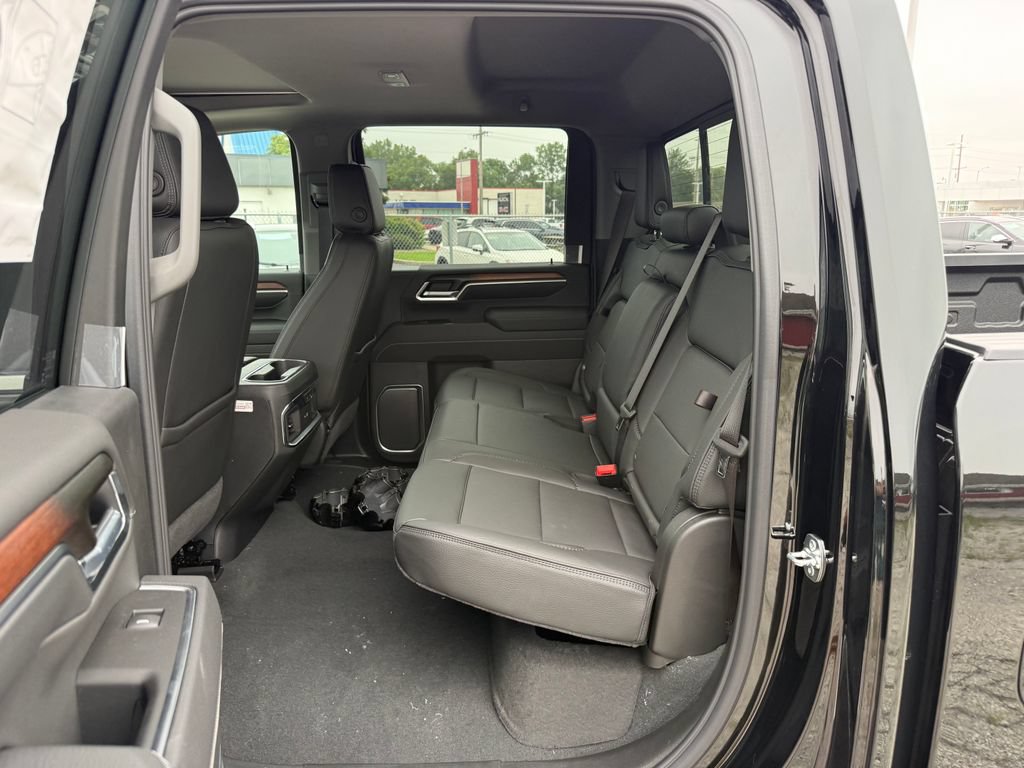 New 2026 GMC Sierra 2500 Denali w/ Denali Reserve Package AWD/4WD image 23