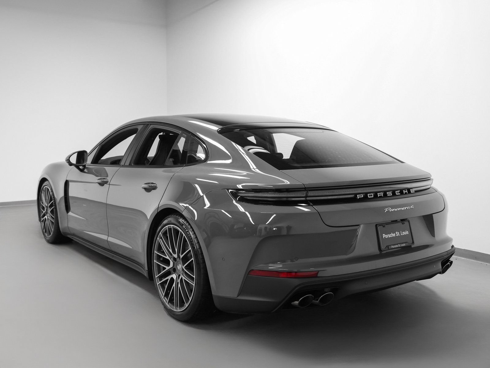 New 2026 Porsche Panamera 4 AWD/4WD image 3
