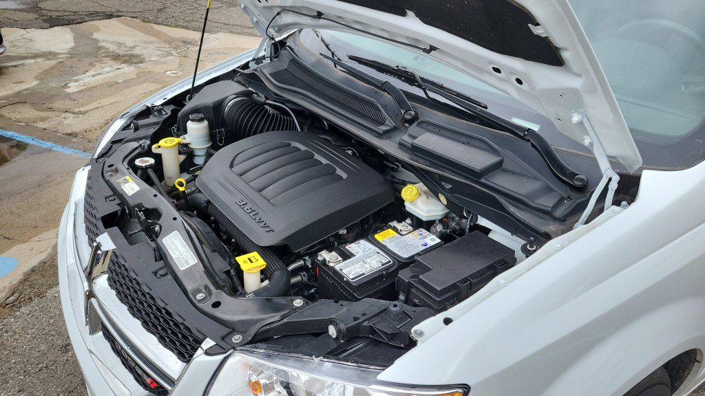 Used 2019 Dodge Grand Caravan SXT image 40