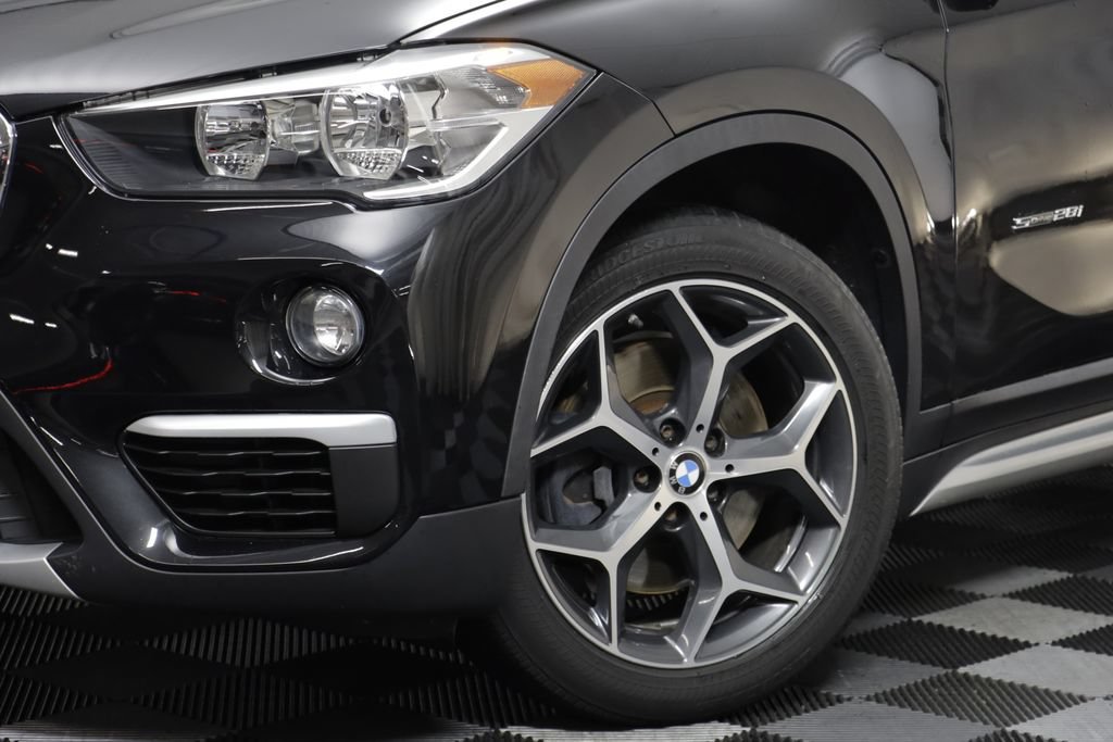 Used 2018 BMW X1 sDrive28i FWD image 3