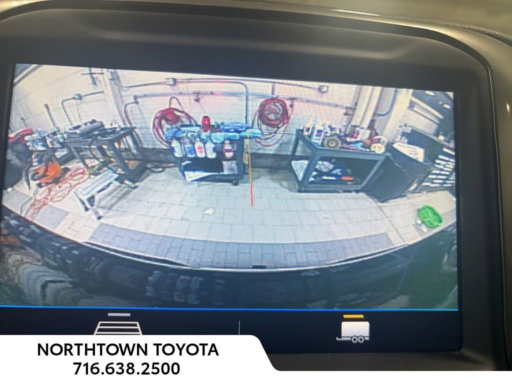 Used 2021 Chevrolet Silverado 1500 LT AWD/4WD image 11