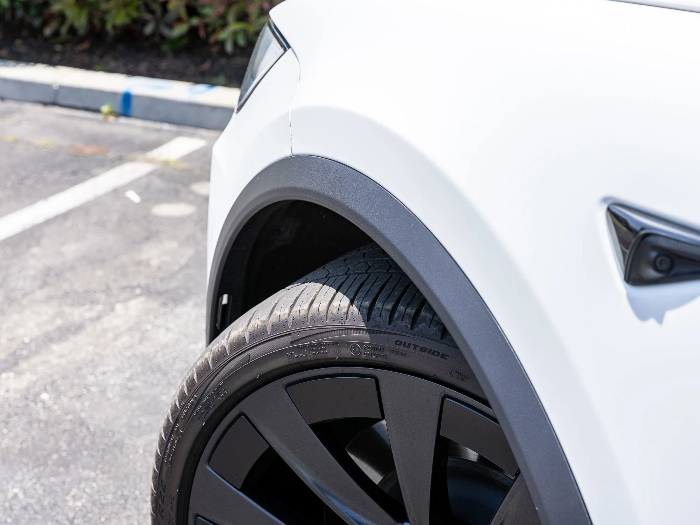 Used 2022 Tesla Model X AWD/4WD image 6