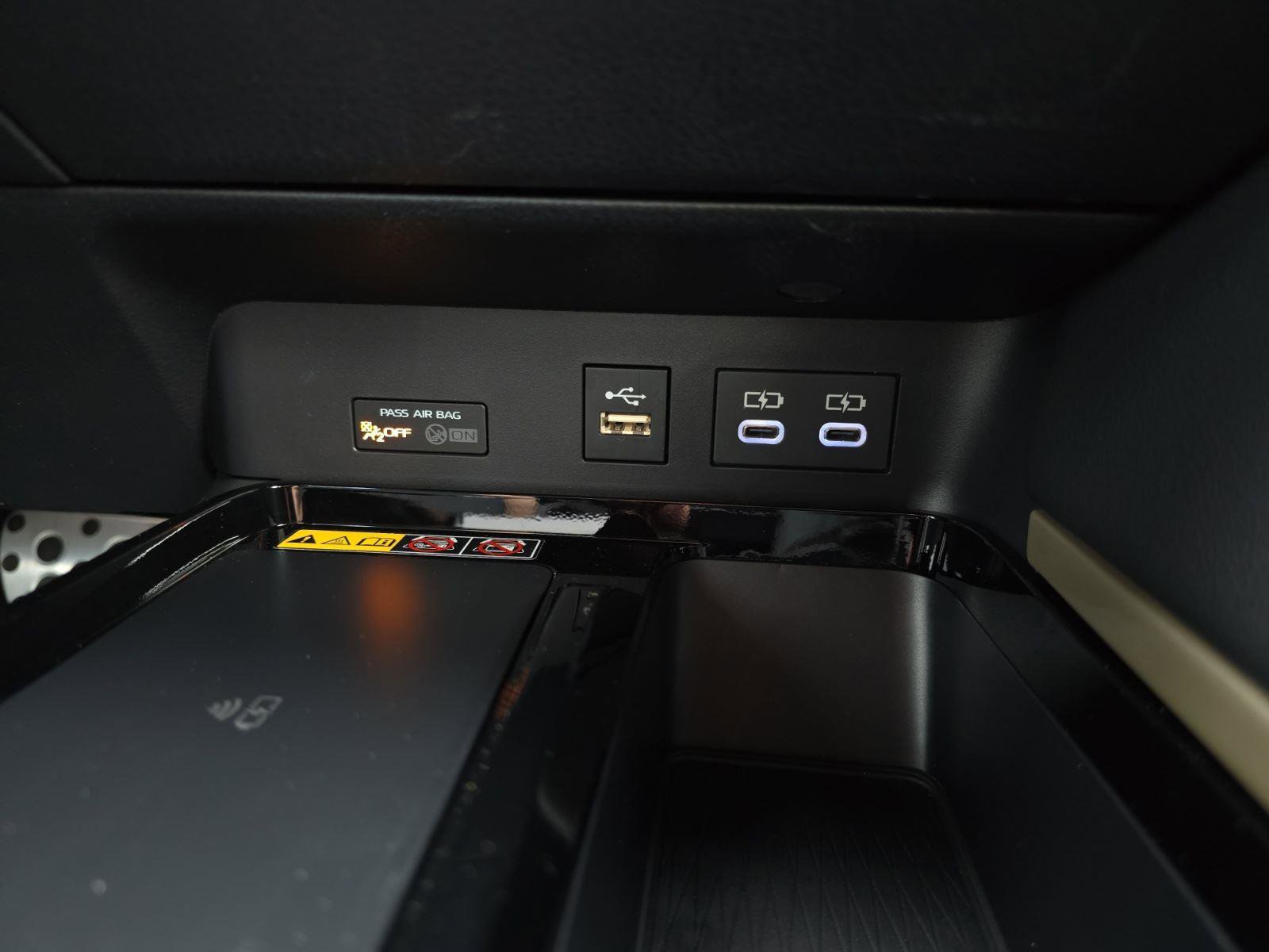 Used 2026 Toyota Camry XSE image 23