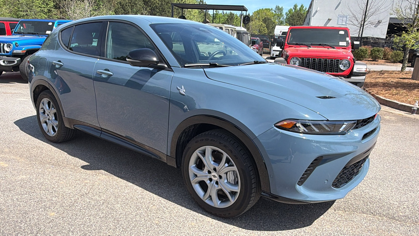 Used 2025 Dodge Hornet R/T w/ Tech Pack image 5